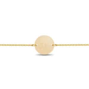 armbandje gegraveerd
