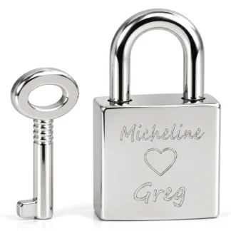 Zilverkleurig mini liefdesslotje met sleutel, gegraveerd met Micheline, een hartje en Greg